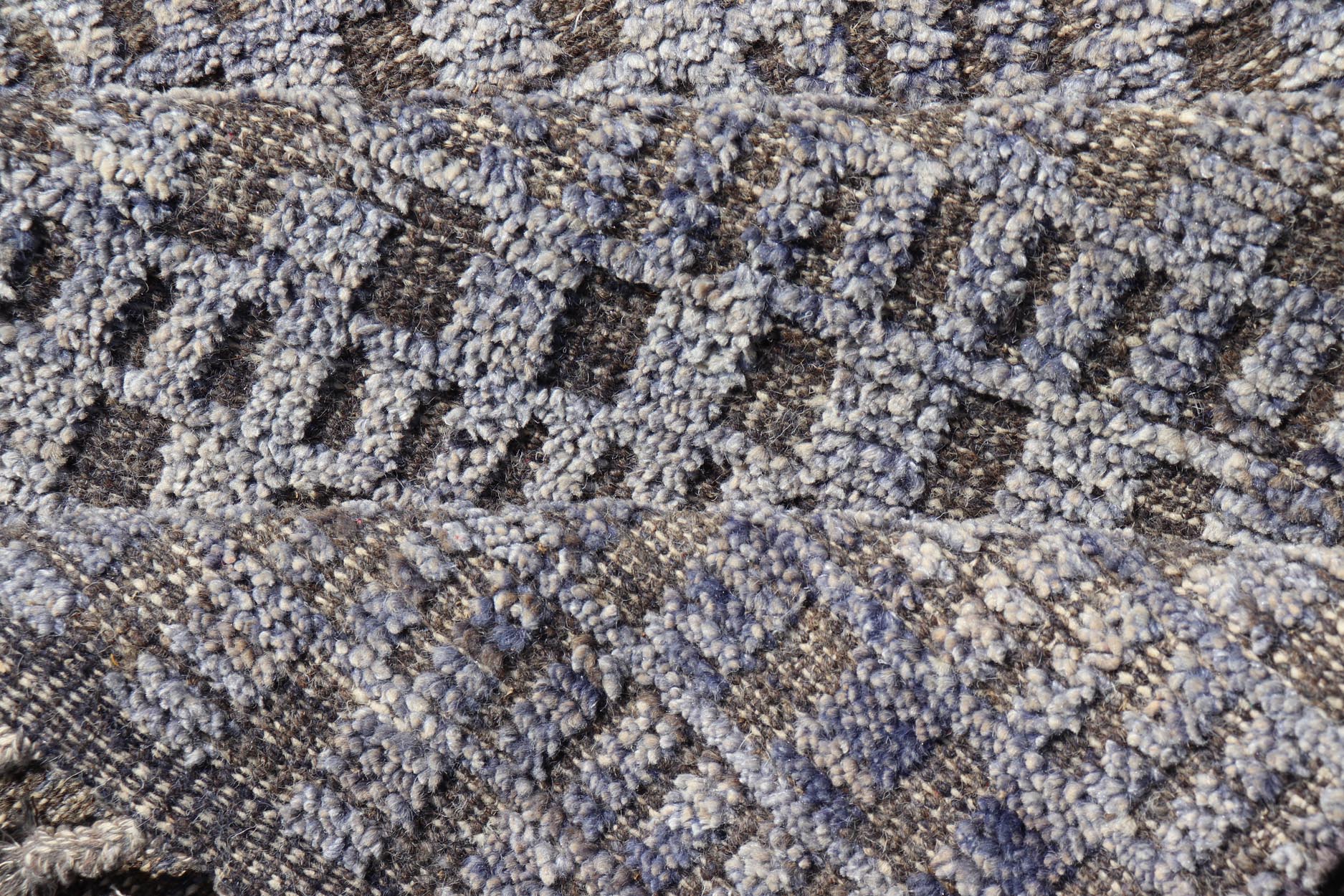 Modern Casual Piled Runner in Purple & Brown Colors With Minimalist Design. Keivan Woven Arts / rug MSE - 12692, country of origin / type: Afghanistan / Piled, condition: new. Measures: 2'6 x 10'1 This Minimalist design runner features a modern p... - Keivan Woven ArtsMSE - 12692 - 25419Rug