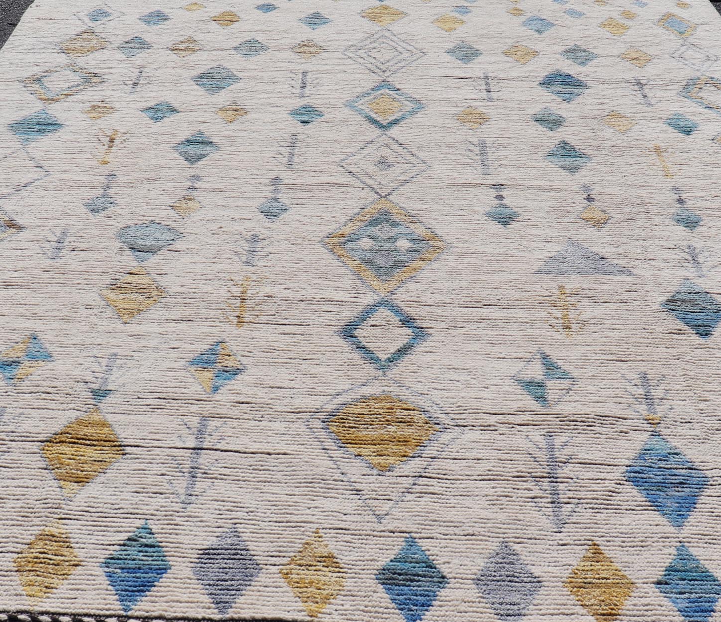 Modern Moroccan Rug in Wool with Sub - Geometric Tribal Diamond Design On Ivory. Keivan Woven Arts / rug MSE - 12748, country of origin / type: Afghanistan / Modern Casual, circa Early - 21th Century. Measures: 9'1 x 12'1 This modern casual Moroccan t... - Keivan Woven ArtsMSE - 12748 - 25431Rug