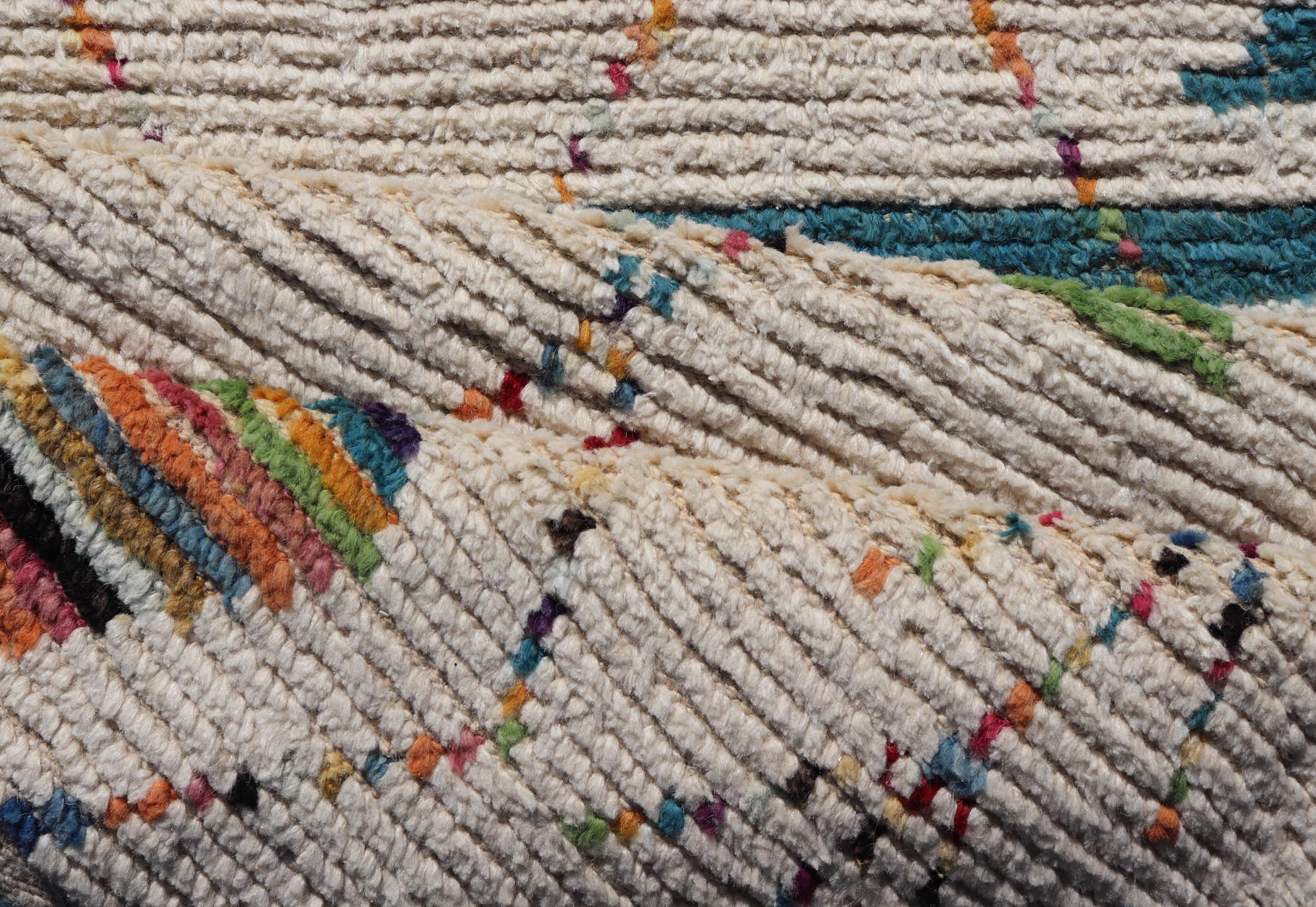 Tribal Moroccan Runner in Wool with Geometric Diamond Design On A Ivory Field. Keivan Woven Arts; rug MSE - 12787, country of origin / type: Afghanistan / Modern Casual, circa Early - 21th Century. Measures: 3'0 x 12'11 This modern casual tribal run... - Keivan Woven ArtsMSE - 12787 - 25449Rug
