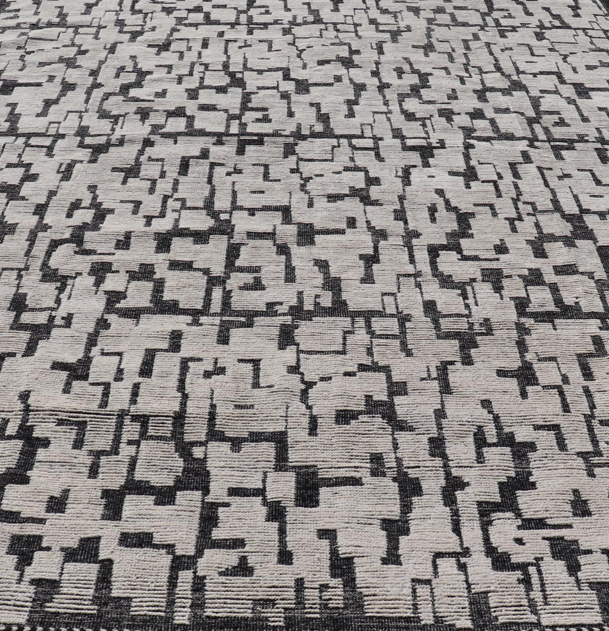 Large Moroccan Contemporary Abstract Rug in White and Black With All - Over Design by Keivan Woven Arts. Keivan Woven Arts; rug MSE - 12898 Country of Origin: Afghanistan Type: Modern Casual Design: Abstract, Geometric, Contemporary. Measures: 9'10 x 1... - Keivan Woven ArtsMSE - 12898 - 25503Rug