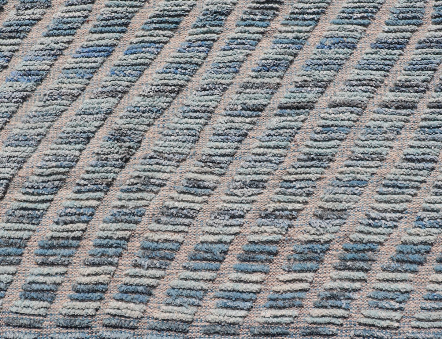 Modern Rug in Wool with Sub - Geometric Stripe Design in Blue With High and Low. Keivan Woven Arts / rug MSE - 12914, country of origin / type: Afghanistan / Modern Casual, circa Early - 21th Century. Measures: 2'10 x 5'2 This modern casual rug has be... - Keivan Woven ArtsMSE - 12914 - 25515Rug