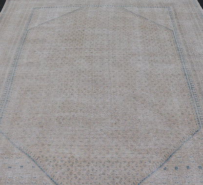 Vintage Persian Tabriz Rug with Muted Cream Tones With Minimalist Design. Keivan Woven Arts / rug MSE - 1412, country of origin / type: Iran/ Tabriz, circa 1960. Measures: 7'3 x 10'9 This Tabriz rug features an intricate and detailed border and an... - Keivan Woven ArtsMSE - 1412 - 25557Rug