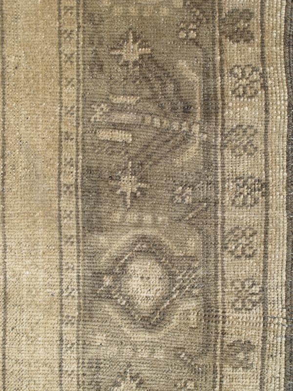 Antique Turkish Oushak with Stylized Medallion Design in Muted Neutral Tones This beautifully muted antique Turkish Oushak displays a stretched central medallion filled with Sub - geometric floral motifs and capped with palmettes. The saw - toothed ... - Keivan Woven ArtsNA - 54726 - 1582Rug