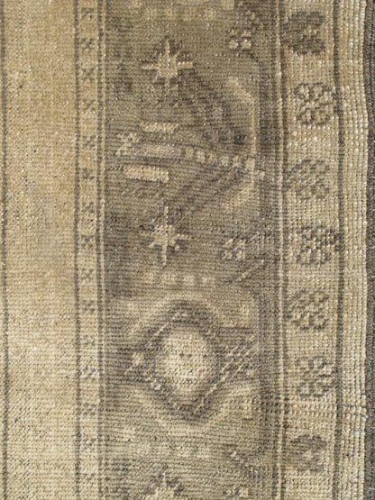 Antique Turkish Oushak with Stylized Medallion Design in Muted Neutral Tones This beautifully muted antique Turkish Oushak displays a stretched central medallion filled with Sub - geometric floral motifs and capped with palmettes. The saw - toothed ... - Keivan Woven ArtsNA - 54726 - 1582Rug