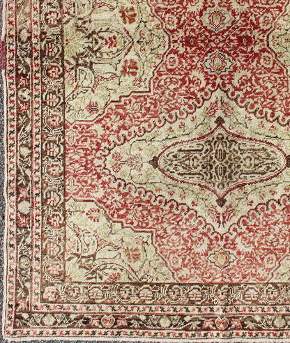 Fine Turkish Oushak Rug with Classic Medallion Design in Red, Ivory and Green Fine Turkish Sivas Rug with Classic Medallion Design. Keivan Woven Arts / rug/na - 63179, origin/turkey Early 20th Century / kwarugs Sivas carpets are made with c... - Keivan Woven ArtsNA - 63179 - 1140Rug