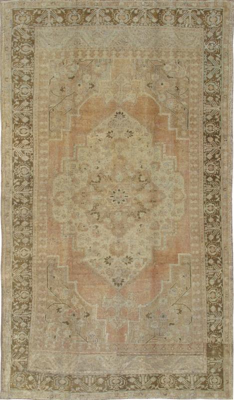 Vintage Turkish Oushak Rug With Ornate Medallion and Cornices in Light Orange & Brown. Vintage Turkish Oushak rug na - 63765, country of origin / type: Turkey / Oushak, circa mid - 20th century This vintage Turkish Oushak carpet (circa mid - 20th cent... - Keivan Woven ArtsNA - 63765 - 938Rug