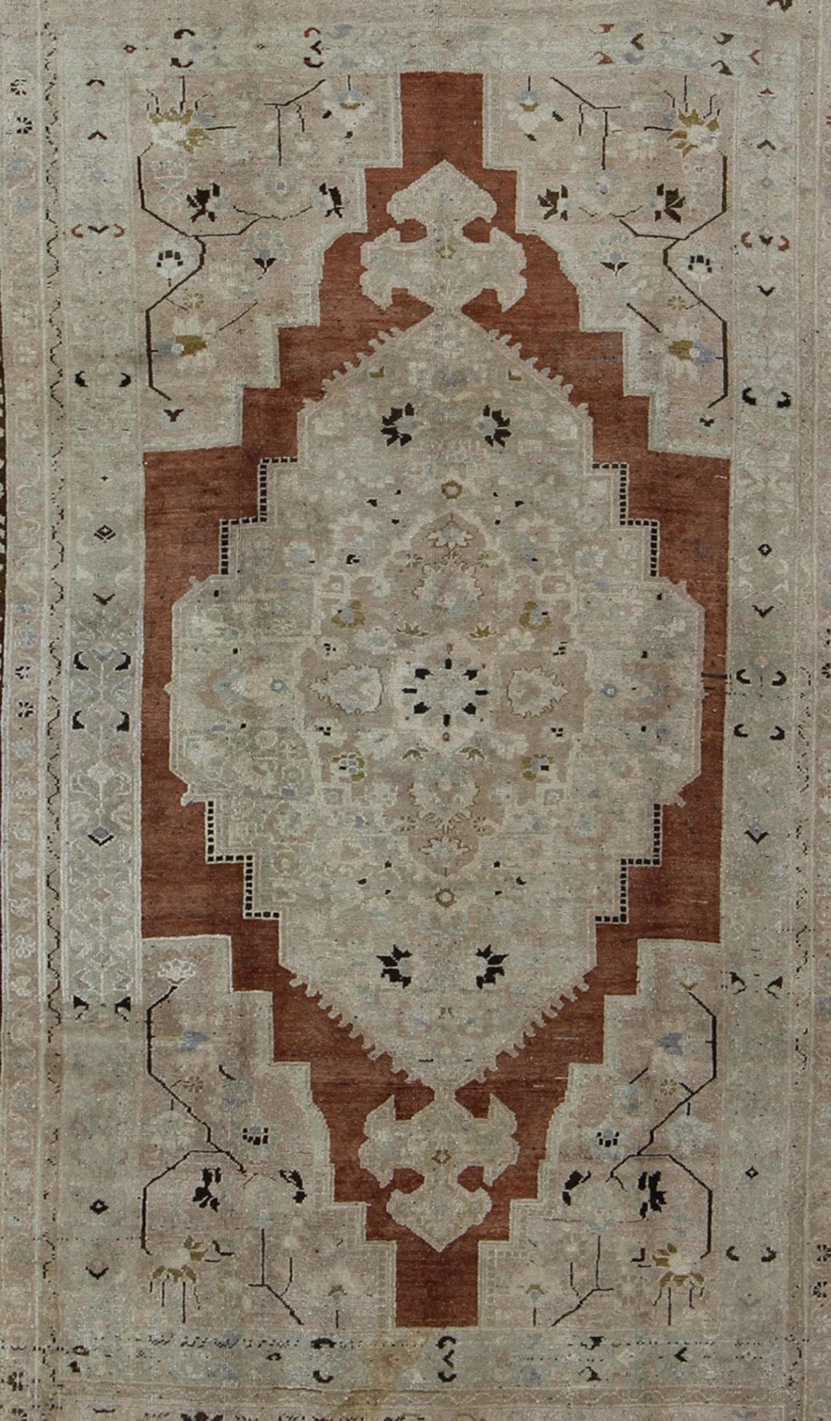 Vintage Turkish Oushak Rug with Geometric Central Medallion in Earth Tones Measures: 7' x 11'5 Country of Origin: Turkey; Type: Oushak; Design: Medallion, Tribal Medallion, Diamond Medallion; Keivan Woven Arts: rug NA - 63879;Vintage Tur... - Keivan Woven ArtsNA - 63879 - 1991Rug