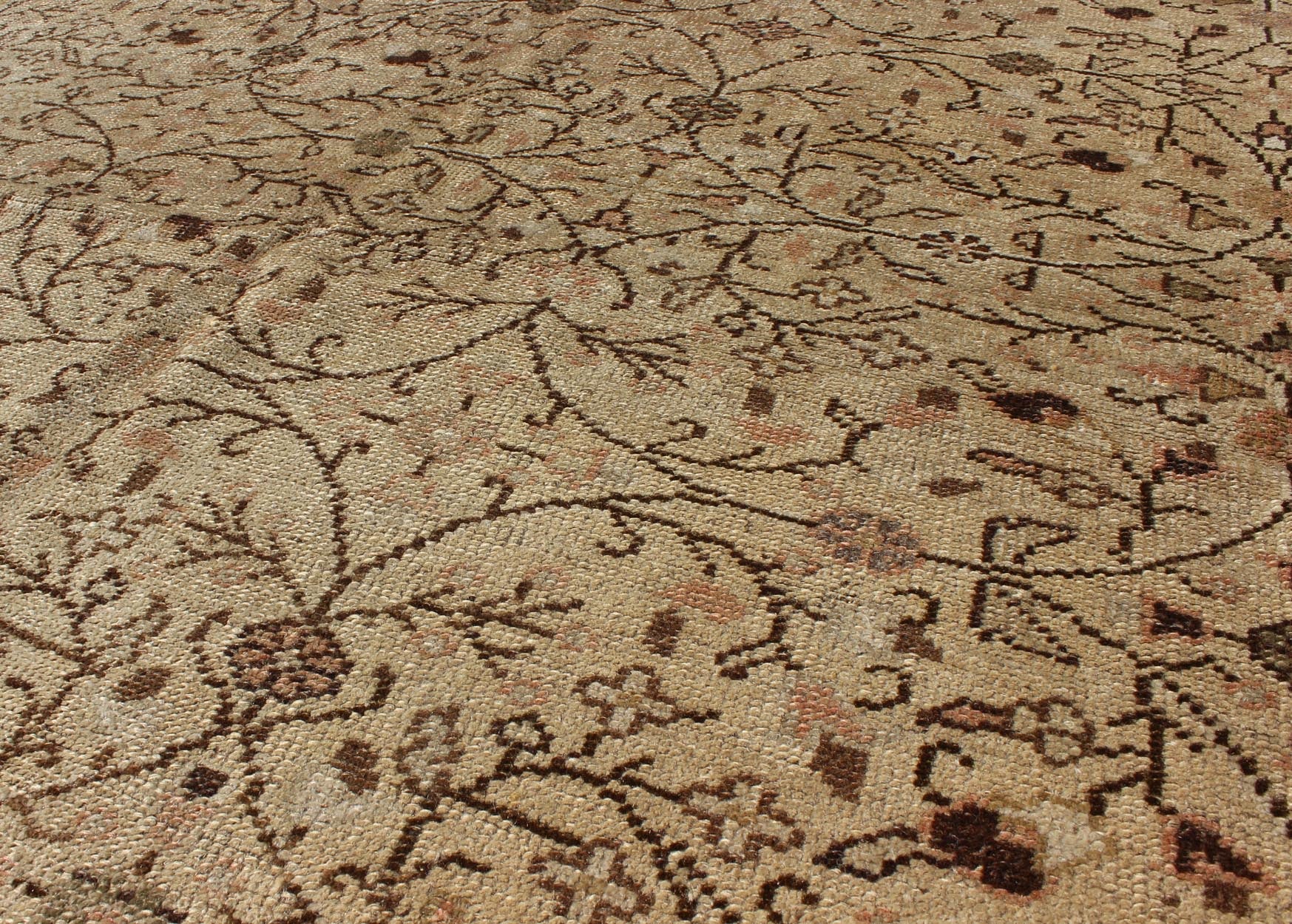 Vintage All - Over Floral Design Turkish Oushak Rug with Free - Flowing Pattern, rug na - 63970, country of origin / type: Turkey / Oushak, circa mid - 20th century The design of this beautiful vintage Oushak rug from mid - 20th century Turkey is enhanced... - Keivan Woven ArtsNA - 63970 - B - 2137Rug