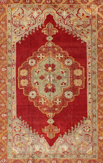 Early 20th Century Antique Turkish Oushak Rug with Stretched Floral Medallion, rug na - 75025, country of origin / type: Turkey / Oushak, circa 1920 This antique Turkish Oushak carpet (circa 1920) features a central medallion design, as well as pa... - Keivan Woven ArtsNA - 75025 - 952Rug