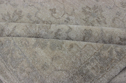 Large Transitional Rug With All - Over Design in tan, Gray, Silver, Light Taupe. Large rug transitionaldesign in gray, tan, taupe with all - over geometric design, rug OB - 102422320, country of origin / type: India/ Transitional Measures:13'... - Keivan Woven ArtsOB - 102422320 - 5D68002 - 12214