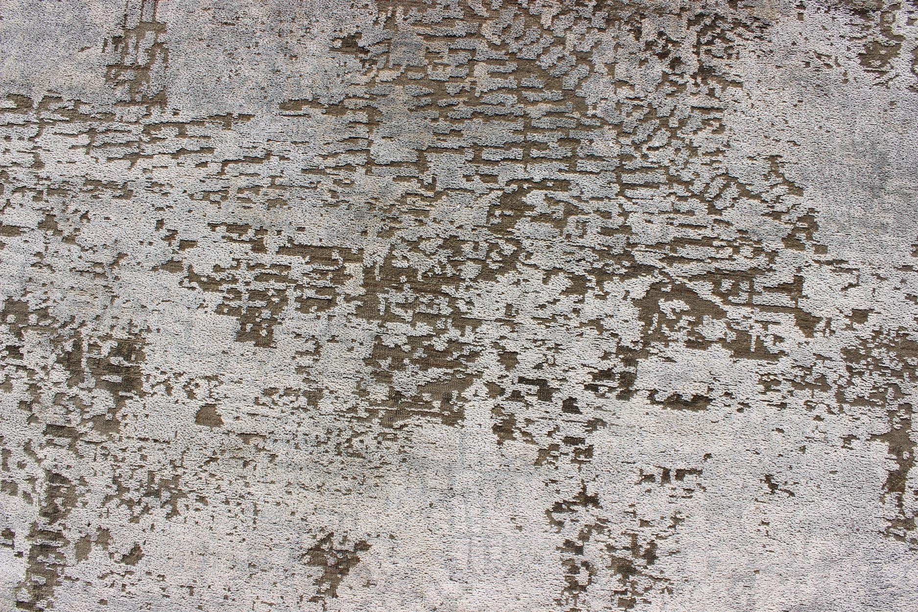 Keivan Woven Arts Modern Rug With warm Cream, Light Brown & Off White. This modern rug by Keivan Woven Arts has been hand - knotted and features an all - over abstract design rendered in cream, brown, off white and tan tones; making it a marvelous f... - Keivan Woven ArtsOB - 104666393 - 9322Rug