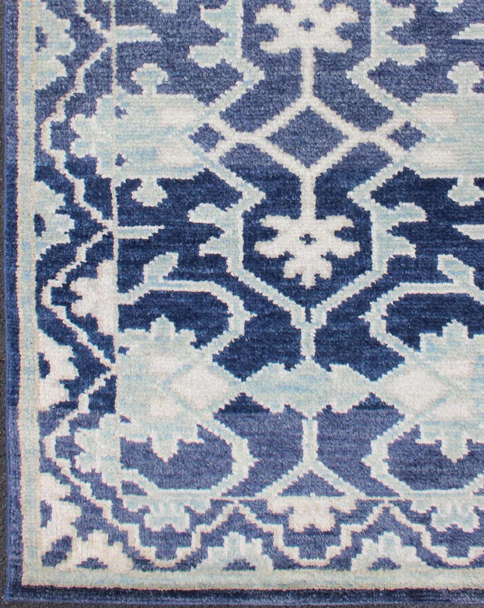 Modern Hand - Knotted Oushak Rug in Wool with Sub - Geometric Design in Blue This modern Indian Oushak rug has been hand - knotted in wool and features an all - over, sub - geometric design rendered in blue and ivory tones. A complementary, multi - tiered ... - Keivan Woven ArtsOB - 10542973 - 6230320 - 11311Rug