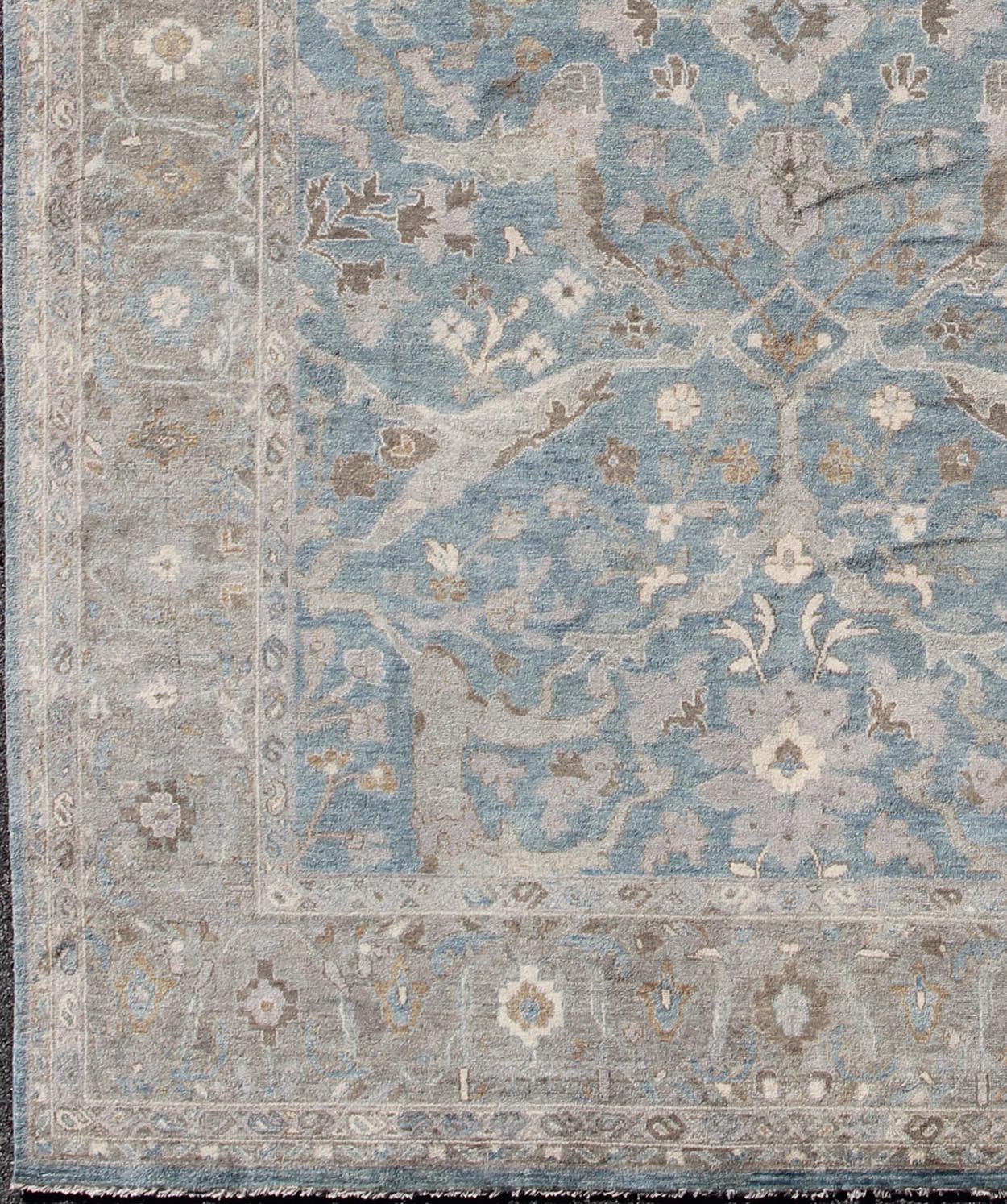 Large contemporary Sultanabad Design Rug in Blue, Gray and Earth Tones Contemporary Sultanabad Rug with unique colors, keivan Woven Arts rug /OB - 9350765 - 6470003, country of origin / type: India / Sultanabad, circa Early - 21st Century. Mea... - Keivan Woven ArtsOB - 9350765 - 6470003 - 9286Rug