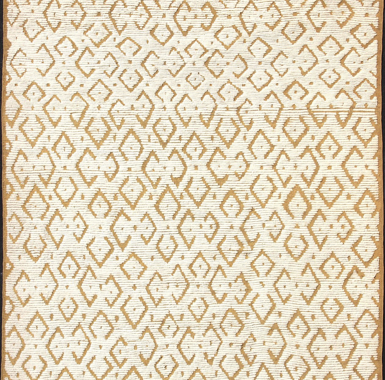 Modern Hand - Knotted Rug in Wool with Diamond Design in Marigold and Cream This modern Indian rug has been hand - knotted in wool and features an all - over, sub - geometric diamond design rendered in marigold and cream tones; making it a marvelous fit... - Keivan Woven ArtsOB - 9365738 - 2590032 - 13342Rug
