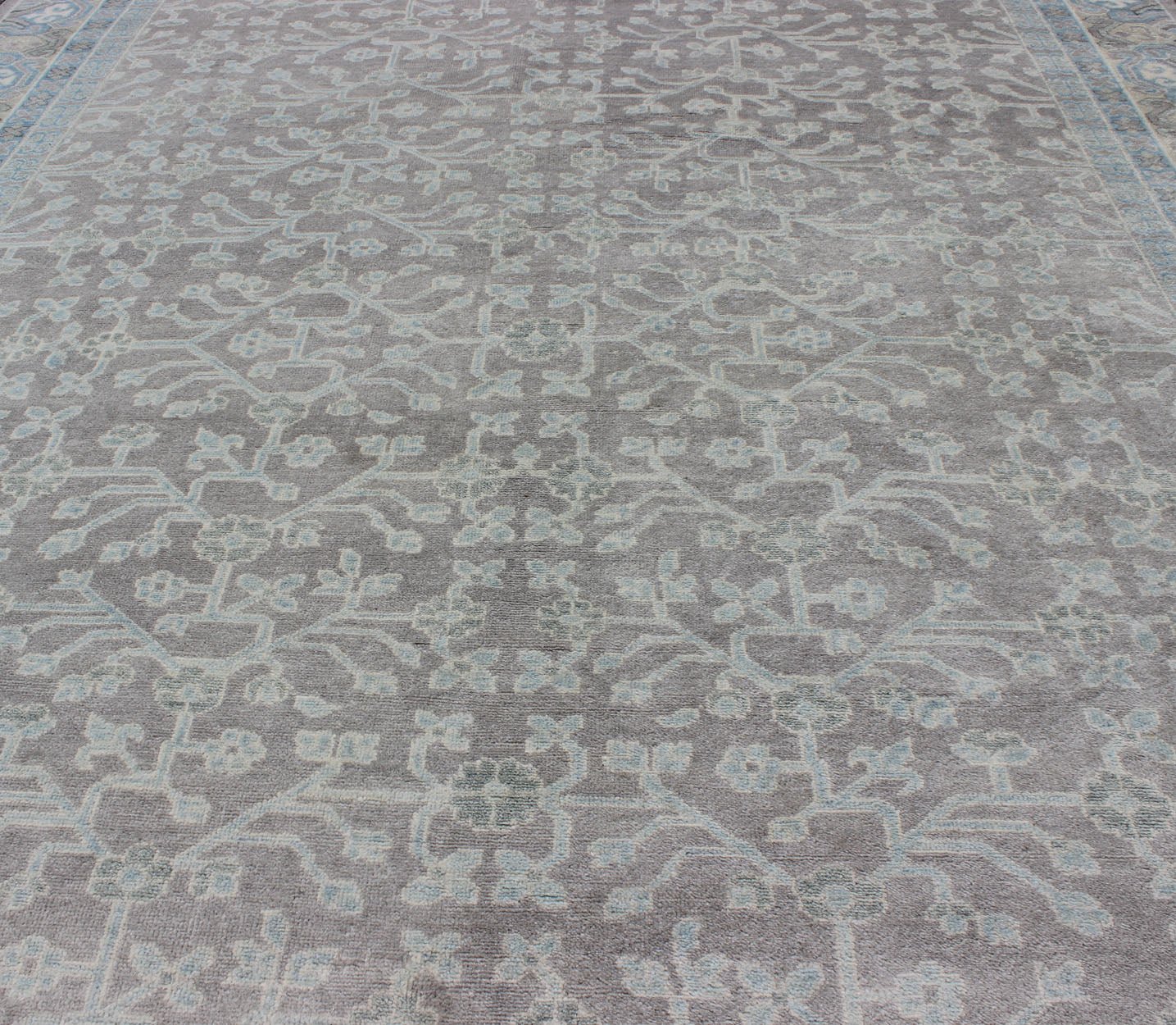 Keivan Woven Arts Khotan Rug in Wool with All - Over Design. Keivan Woven Arts; rug OB - 9379586 - 6460001, country of origin / type: India / Khotan, circa Early 21st Century. Measures: 8'9 x 11'9 This modern Indian Khotan rug has been hand - knotted in... - Keivan Woven ArtsOB - 9379586 - 6460001 - 9677Rug