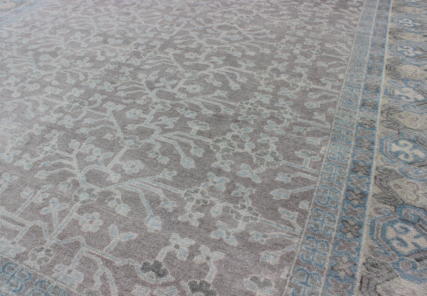 Keivan Woven Arts Khotan Rug in Wool with All - Over Design. Keivan Woven Arts; rug OB - 9379586 - 6460001, country of origin / type: India / Khotan, circa Early 21st Century. Measures: 8'9 x 11'9 This modern Indian Khotan rug has been hand - knotted in... - Keivan Woven ArtsOB - 9379586 - 6460001 - 9677Rug