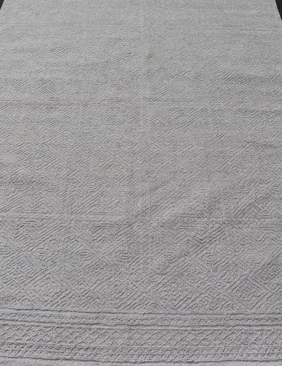 Muted Modern Indian All Gray Hand - Knotted Rug in Wool With Minimal Design Measures 5'7 x 9'0 Muted Modern Indian All Gray Hand - Knotted Rug in Wool; Country of Origin: India; Type: Modern, Modern Casual, Minimalist; Keivan Woven Arts: rug... - Keivan Woven ArtsOB - 9664883 - 18180Rug