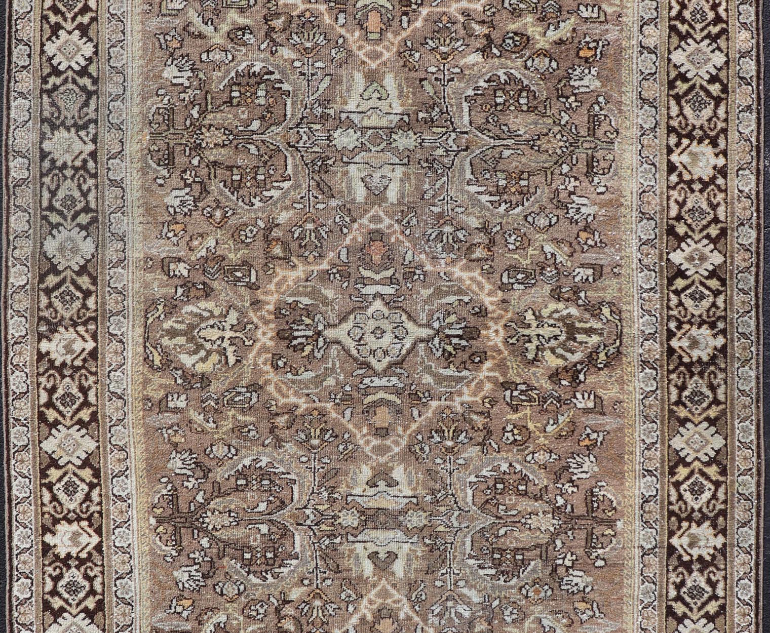 Antique Persian Sultanabad - Mahal Rug with All - Over Sub - Geometric Design Vintage Mahal Rug, Keivan Woven Arts / rug PTA - 200702, country of origin / type: Persian / Sultanabad - Mahal, circa Early - 20th Century. Measures: 6'8 x 10'0 - Keivan Woven ArtsPTA - 200702 - 16564Rug