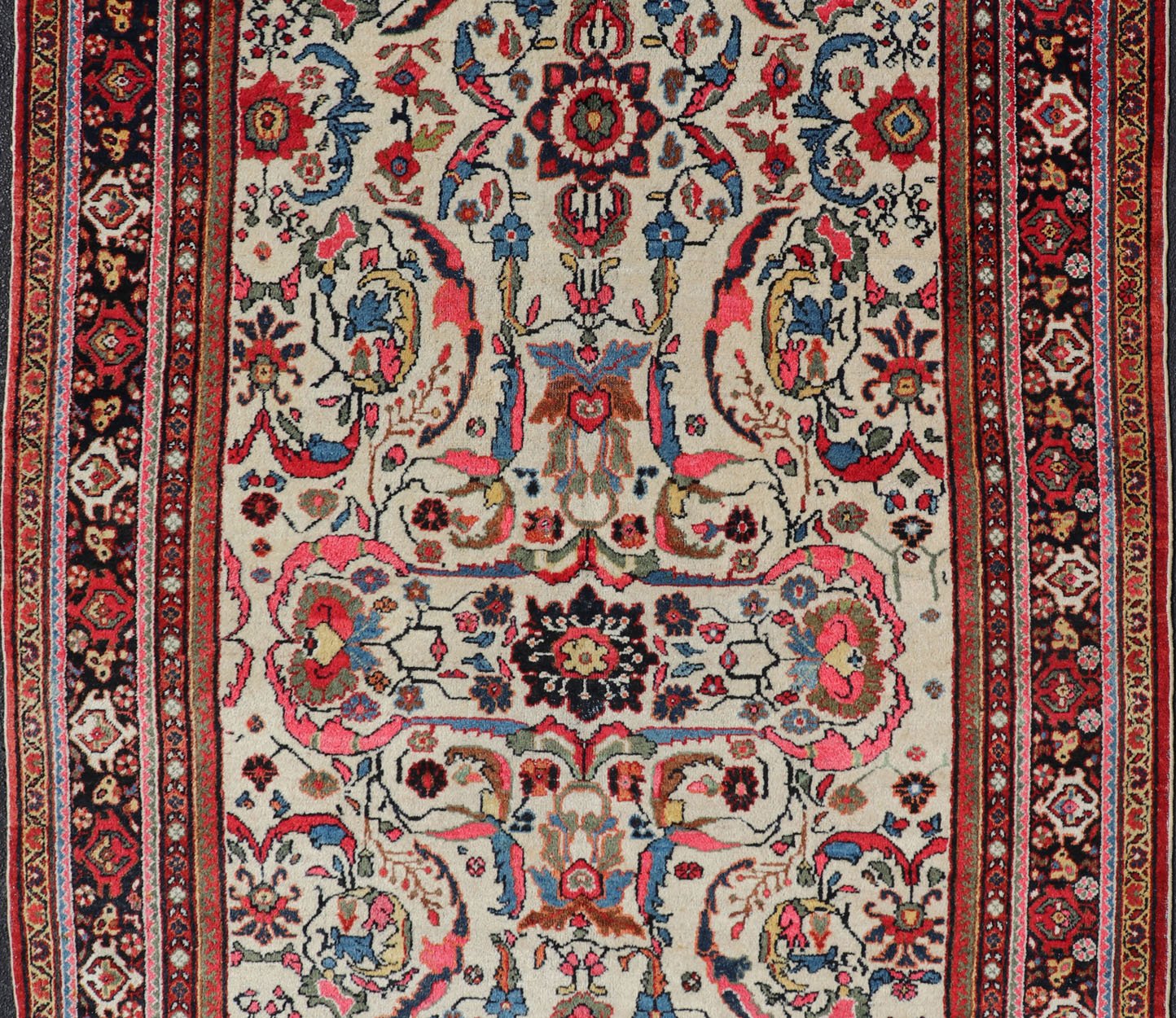 Semi Antique Persian Mahal Rug with Medallion Design with Ivory Background Persian semi antique Mahal rug with medallion design in ivory back ground with floral design. rug PTA - 200711, country of origin / type: Iran / Sultanabad, circa mid - 20t... - Keivan Woven ArtsPTA - 200711 - 16612Rug