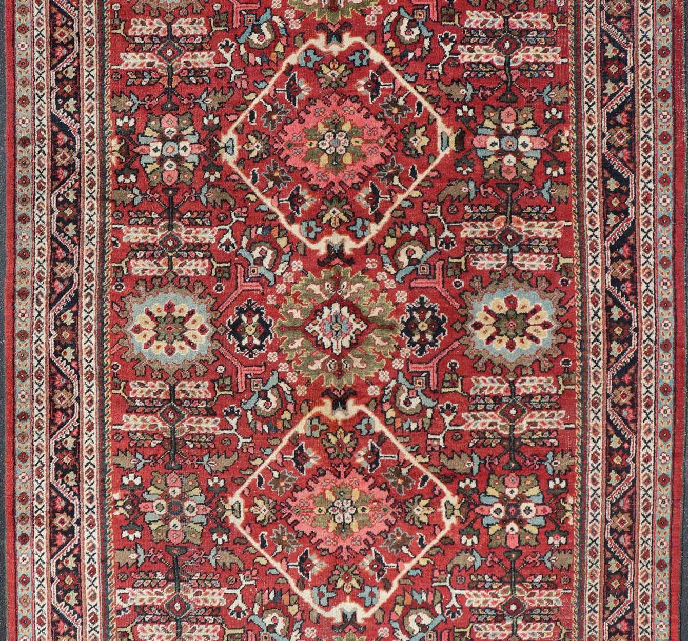 Semi Antique Persian Mahal Rug with Medallion Design in Jewel Tones Persian semi antique Mahal rug with medallion design in red with jewel tones Keivan Woven Arts / rug PTA - 200712, country of origin / type: Iran / Sultanabad, circa mid - 20th ... - Keivan Woven ArtsPTA - 200712 - 16618Rug