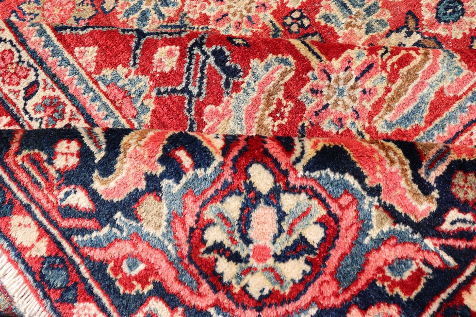 Antique Hand Knotted Persian Sultanabad - Mahal with All - Over Sub - Geometric Design Sultanabad - Mahal Antique Rug, Keivan Woven Arts / rug PTA - 200717, country of origin / type: Persian / Sultanabad - Mahal, circa Early - 20th Century. Measures: 9... - Keivan Woven ArtsPTA - 200717 - 16642