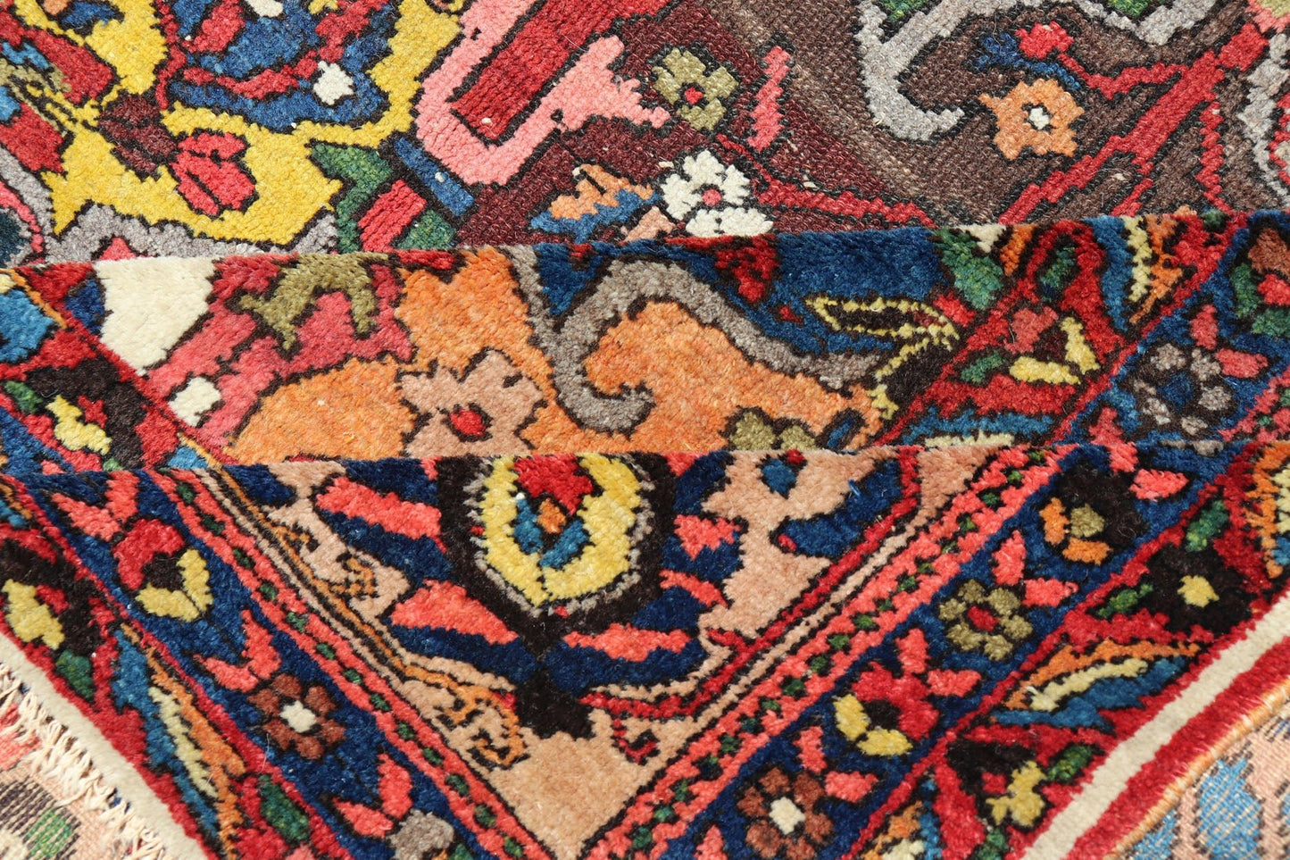 Antique Persian Bakhtiari Rug with Diamond Garden Design in Multicolor This magnificent Antique Bakhtiari Rug features an all - over diamond garden design replete in with a large variety of bold colors. The central design is enclosed within a co... - Keivan Woven ArtsPTA - 200731 - 16943Rug