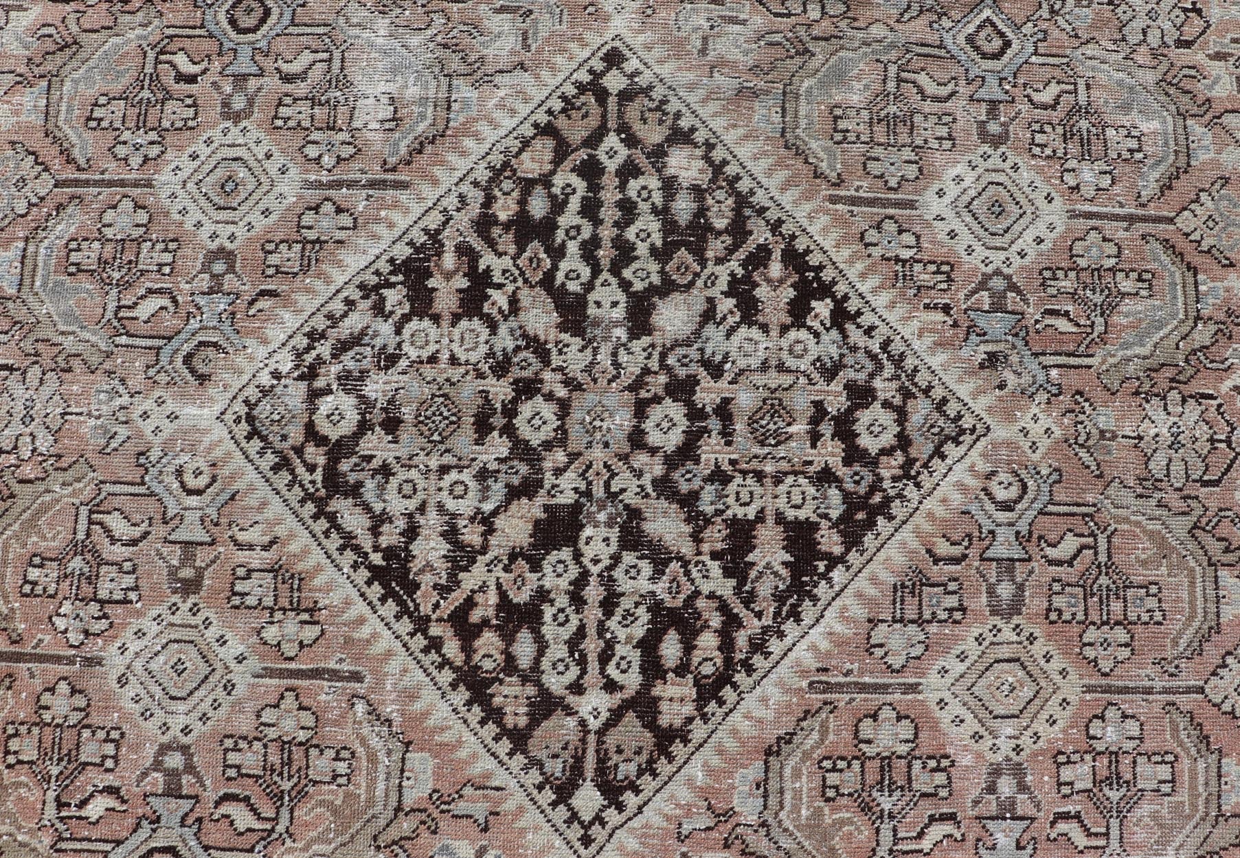 Vintage Sultanabad - Mahal Rug in earthy tones with browns. Keivan Woven Arts / rug PTA - 200739, country of origin / type: Persian / Sultanabad - Mahal, circa Early - 20th Century. Measures: 9'0 x 11'10 Vintage Persian Sultanabad - Mahal Rug w... - Keivan Woven ArtsPTA - 200739 - 17015Rug