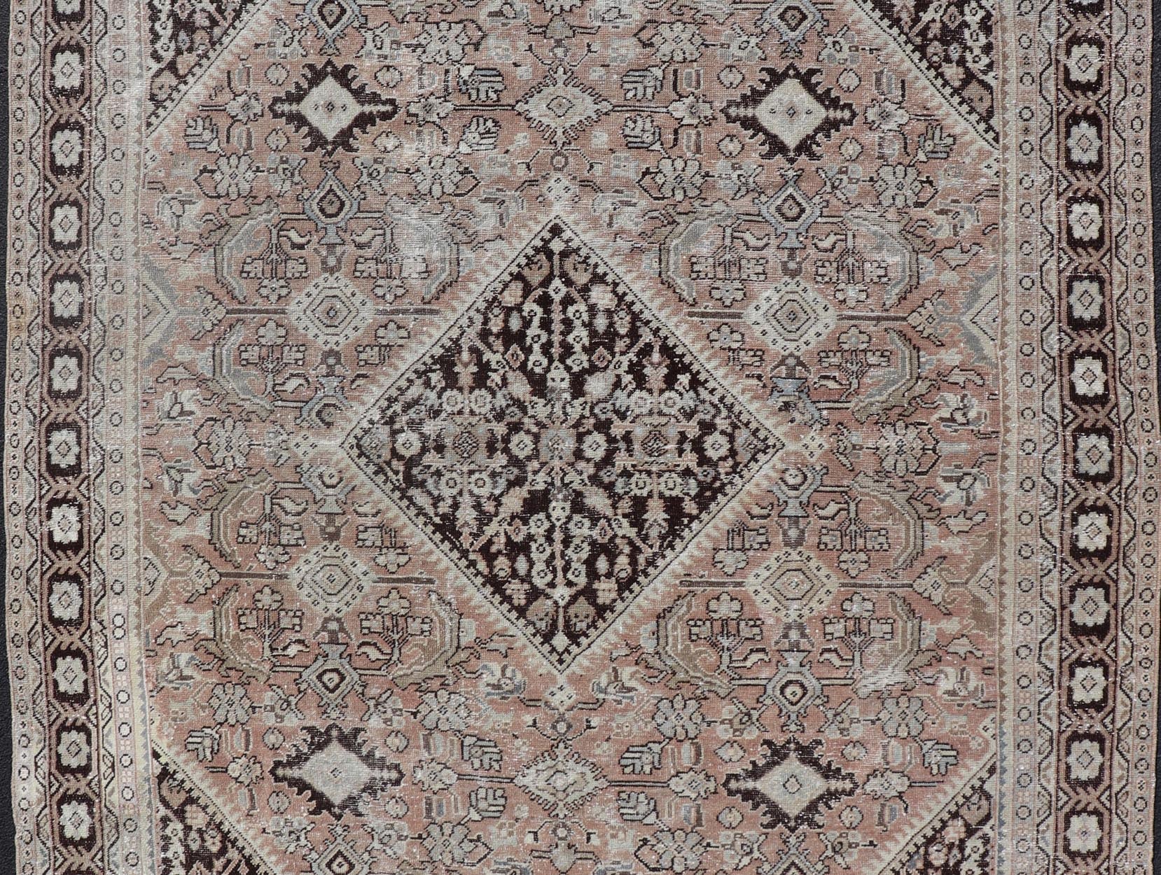 Vintage Sultanabad - Mahal Rug in earthy tones with browns. Keivan Woven Arts / rug PTA - 200739, country of origin / type: Persian / Sultanabad - Mahal, circa Early - 20th Century. Measures: 9'0 x 11'10 Vintage Persian Sultanabad - Mahal Rug w... - Keivan Woven ArtsPTA - 200739 - 17015Rug