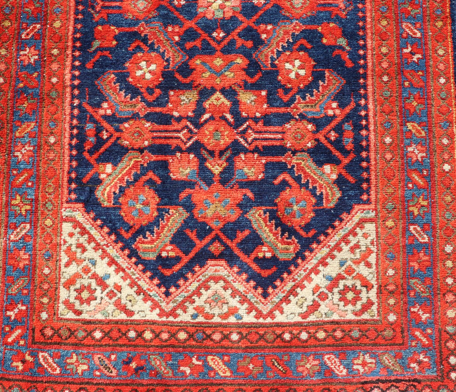 Antique Malayer Runner with All - Over Geometric Herati Design. Keivan Woven Arts This Antique Malayer features a symmetrical all - over, repeating geometric Herati Design set upon a dark blue background. The herati patterns are complemented by a ... - Keivan Woven ArtsPTA - 21009 - 18030
