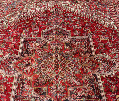Vintage Heriz with Geometric Diamond Design in Reds, Ivory, Blue, light yellow green & Charcoal. Keivan Woven Arts Vintage Persian Heriz Rug, rug PTA - 21023, country of origin / type: Persian / Heriz, circa Mid - 20th Century. This gorgeou... - Keivan Woven ArtsPTA - 21023 - 18215Rug