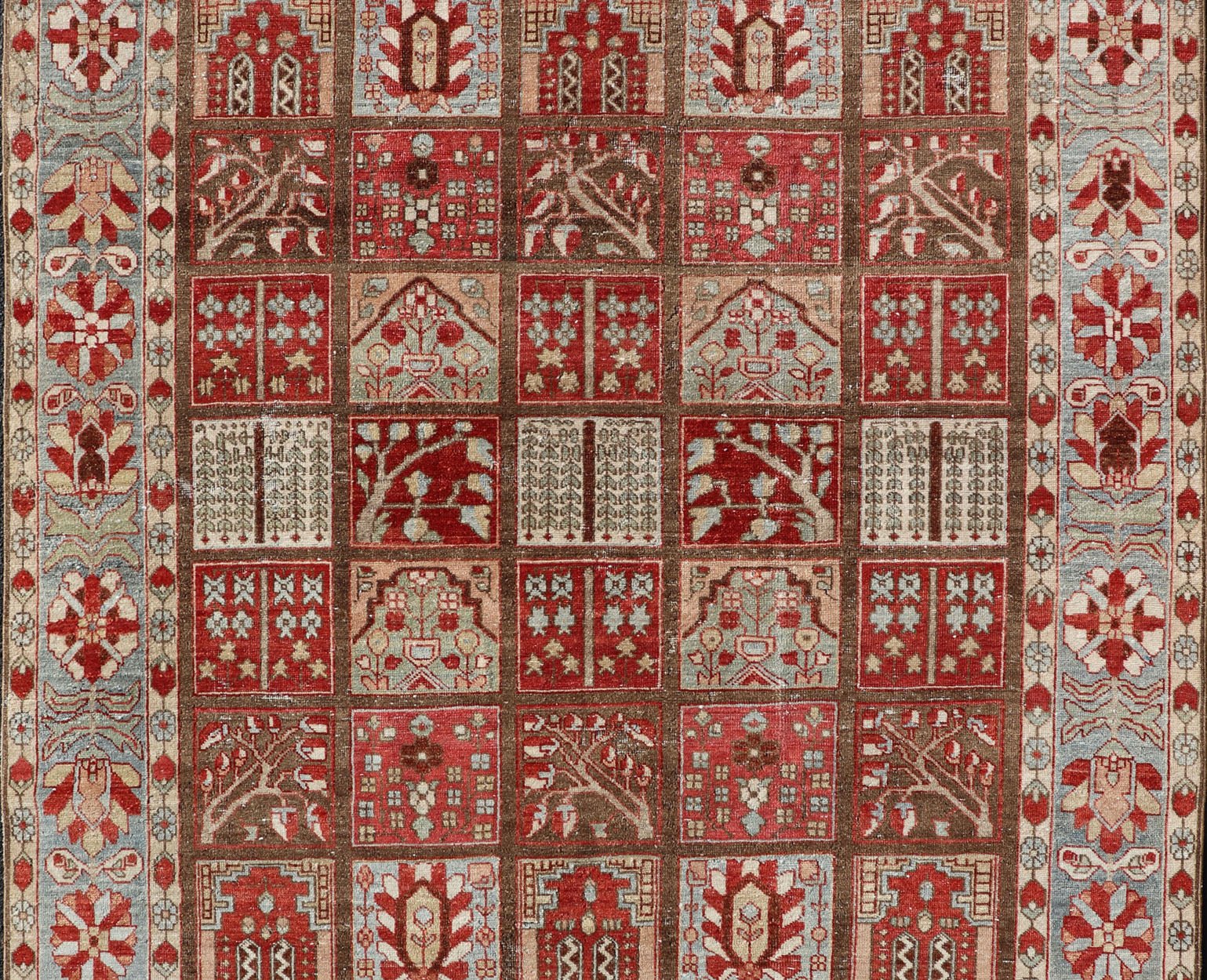 Measures: 7 x 10 Keivan Woven Arts - Beautiful and cheery colors of this garden design Persian Vintage carpet with colorful garden motifs, rug R20 - 0723, country of origin / type: Iran / Bakhtiari, circa mid - 20th century This Vintage Bakhtiari r... - Keivan Woven ArtsR20 - 0723 - 13060Rug