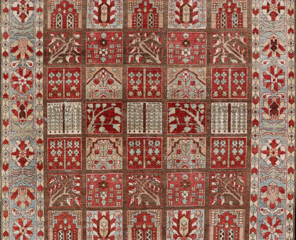 Measures: 7 x 10 Keivan Woven Arts - Beautiful and cheery colors of this garden design Persian Vintage carpet with colorful garden motifs, rug R20 - 0723, country of origin / type: Iran / Bakhtiari, circa mid - 20th century This Vintage Bakhtiari r... - Keivan Woven ArtsR20 - 0723 - 13060Rug