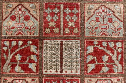 Measures: 7 x 10 Keivan Woven Arts - Beautiful and cheery colors of this garden design Persian Vintage carpet with colorful garden motifs, rug R20 - 0723, country of origin / type: Iran / Bakhtiari, circa mid - 20th century This Vintage Bakhtiari r... - Keivan Woven ArtsR20 - 0723 - 13060Rug