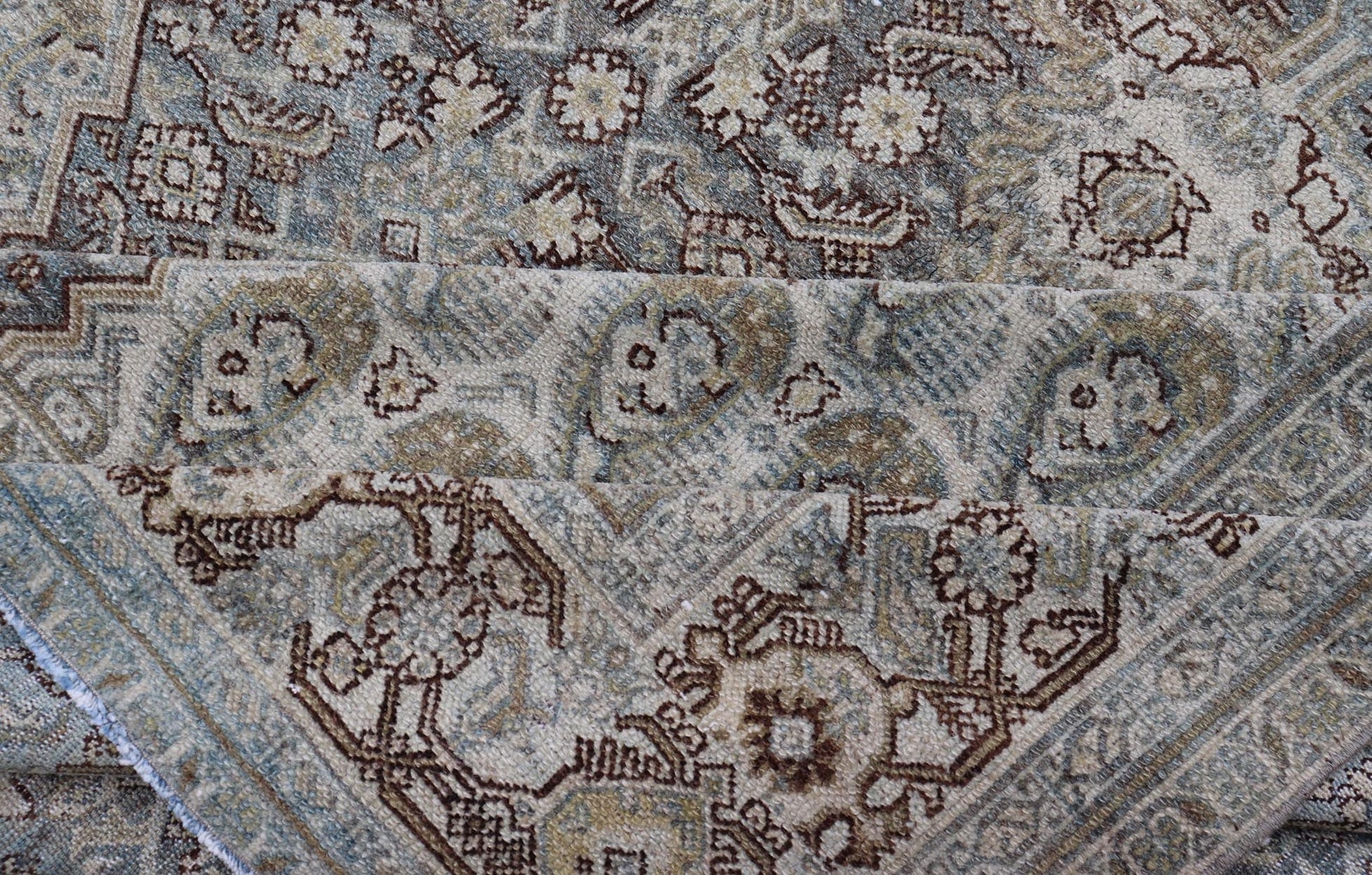 Persian Gallery Antique Malayer Rug with Medallion Design With Paisley & Herati Design. Keivan Woven Arts / rug R20 - 0914, Keivan Woven Arts / country of origin / type: Iran / Malayer, circa 1920. Measures: 7'0 x 20'0 This antique Malayer carpet ... - Keivan Woven ArtsR20 - 0914 - 14076