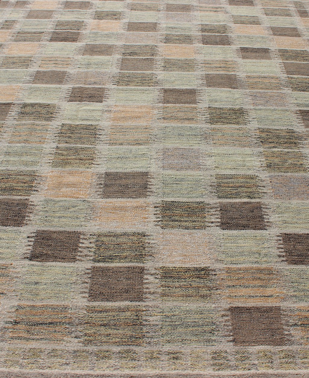 Modern Checkerboard or Patchwork Scandinavian Flat Weave Rug in Neutral Colors kwarugs Modern checkerboard or patchwork Scandinavian flat - weave rug in neutral colors. Keivan Woven Arts / rug rjk - 16217 - shb - 097 - 03, country of origin / type: Scandi... - Keivan Woven ArtsRJK - 16217 - SHB - 097 - 03 - 10860Rug