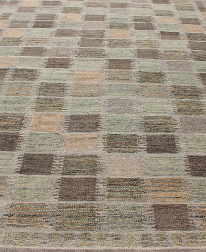 Modern Checkerboard or Patchwork Scandinavian Flat Weave Rug in Neutral Colors kwarugs Modern checkerboard or patchwork Scandinavian flat - weave rug in neutral colors. Keivan Woven Arts / rug rjk - 16217 - shb - 097 - 03, country of origin / type: Scandi... - Keivan Woven ArtsRJK - 16217 - SHB - 097 - 03 - 10860Rug