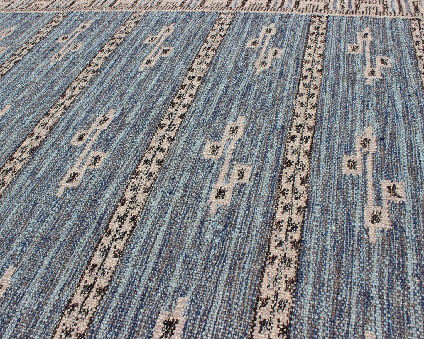 Modern Scandinavian/Swedish Geometric Design Rug kwarugs, Modern Scandinavian Rug Design, Modern Swedish Rug, Modern Kilim, modern flat weave This Scandinavian flat - weave rug is inspired by the work of Swedish textile designers of the early to m... - Keivan Woven ArtsRJK - 16221 - SHB - 012 - 03 - 10040Rug
