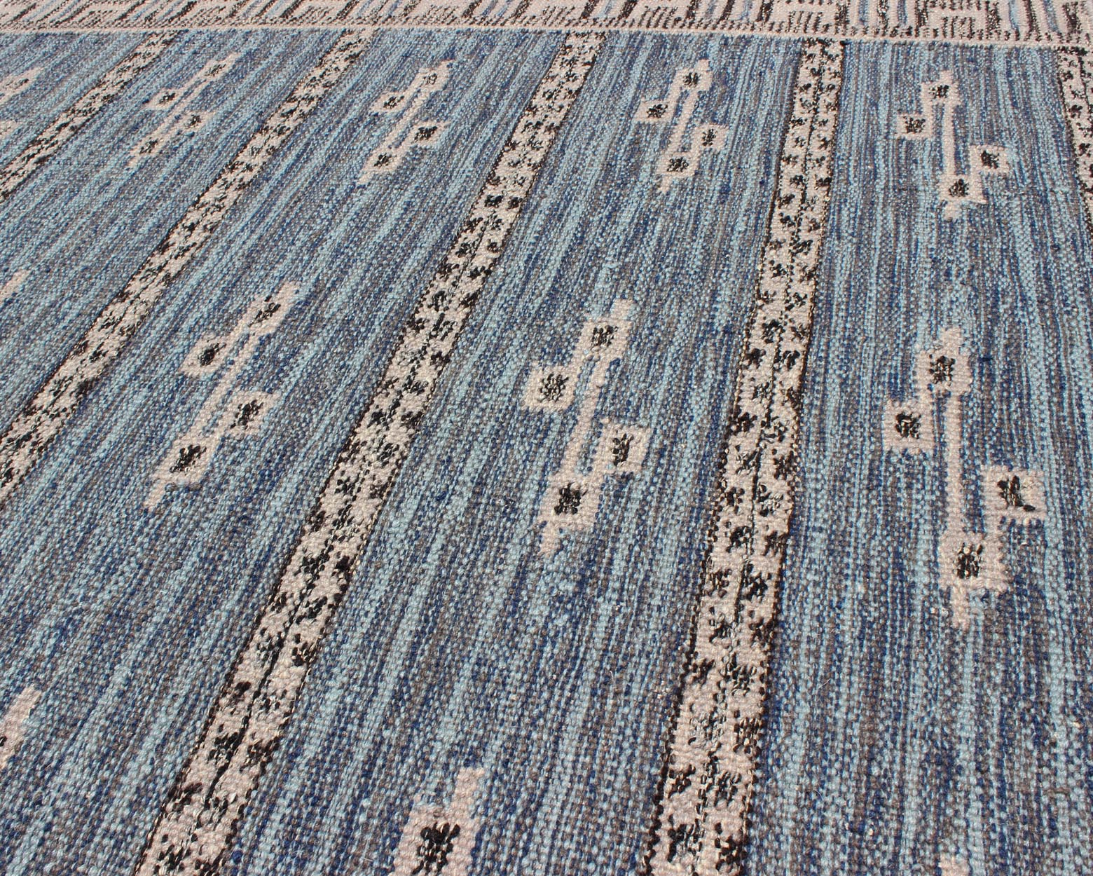 Modern Scandinavian/Swedish Geometric Design Rug kwarugs, Modern Scandinavian Rug Design, Modern Swedish Rug, Modern Kilim, modern flat weave This Scandinavian flat - weave rug is inspired by the work of Swedish textile designers of the early to m... - Keivan Woven ArtsRJK - 16221 - SHB - 012 - 03 - 10040Rug