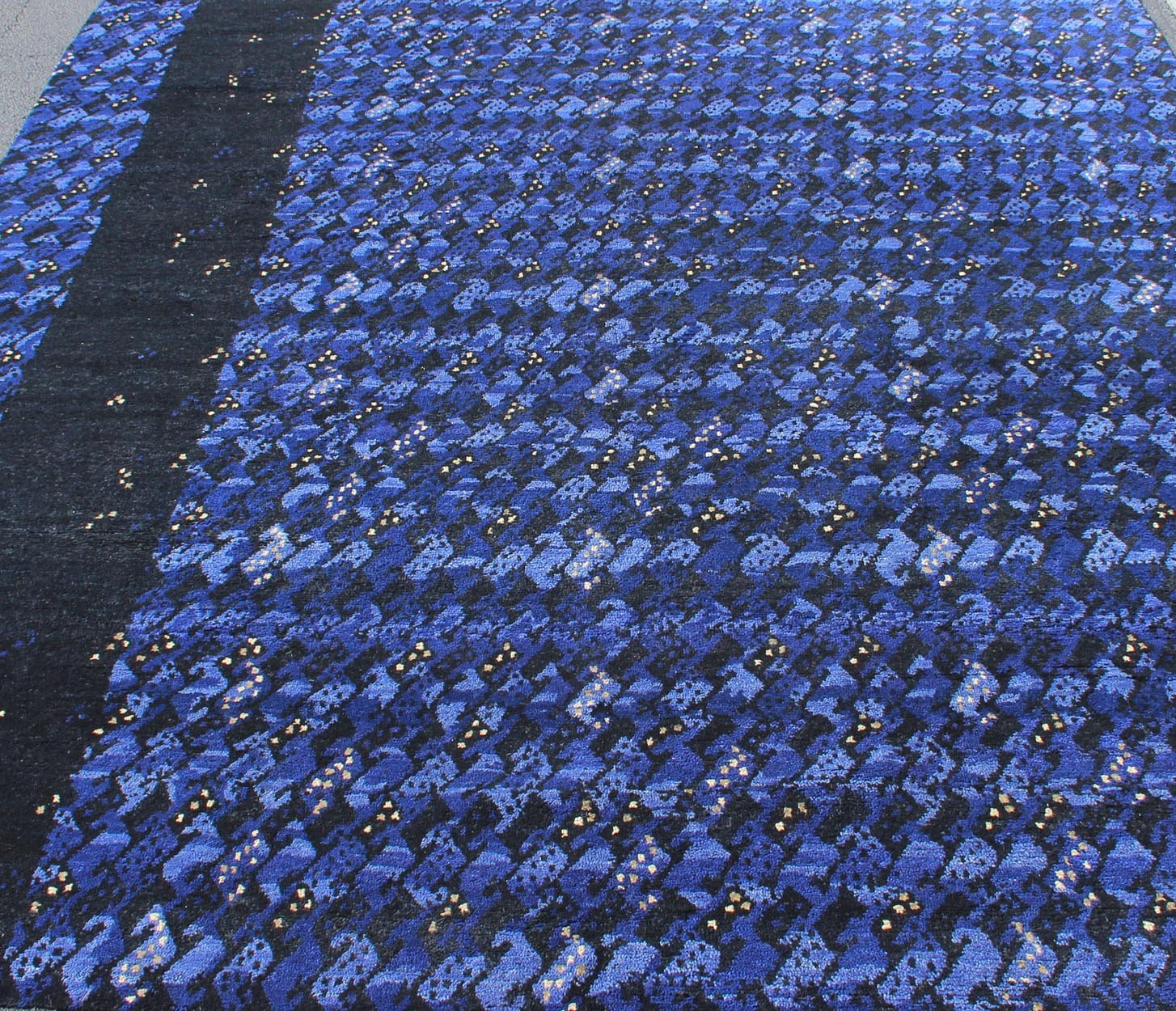 Modern Scandinavian/Swedish Geometric Design Rug by Keivan Woven Arts. rug RJK - 19410 - SHB - 121 - PILE, Keivan Woven Arts / country of origin / type: India / Scandinavian piled/flat weave rug Measures: 9'2 x 11'10. This Scandinavian Pile rug is inspir... - Keivan Woven ArtsRJK - 19410 - SHB - 121 - PILE - 1921