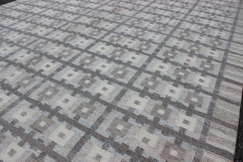 Large Modern Scandinavian/Swedish Design Rug - This Scandinavian flat - weave patterned rug is inspired by the work of Swedish textile designers of the early to mid - 20th Century. With a unique blend of historical and modern design, this dynamic and excitin... - Keivan Woven ArtsRJK - 20093 - SHB - 009 - 07 - 7935Rug