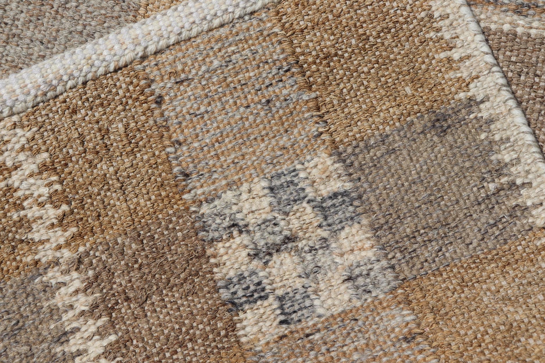 Modern Scandinavian/Swedish Box Design Rug with Earthy Color Tone's With Gray. rug RJK - 20790 - SHB - 137 - ALOE, country of origin / type: India / Scandinavian Flat Weave, circa 21th Century. Measures: 2'11 x 4'9 This Scandinavian flat - weave patterned... - Keivan Woven ArtsRJK - 20790 - SHB - 137 - ALOE - 24649Rug