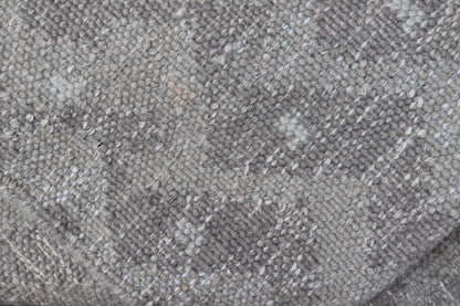 Geometric Modern Scandinavian Flat - Weave Design Rug in Gray And Light Gray Tones. Keivan Woven Arts / rug RJK - 20951 - STK - 001 - 01, country of origin / type: India / Scandinavian flat - weave. Measures: 3'2 x 4'10 This Scandinavian flat - weave is inspi... - Keivan Woven ArtsRJK - 20951 - STK - 001 - 01 - 24655Rug