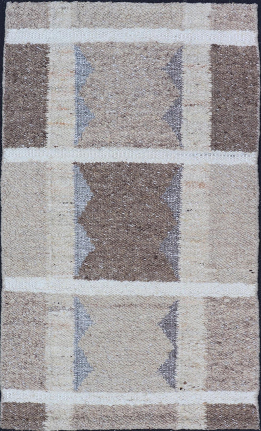 Geometric Modern Scandinavian Flat - Weave Design Rug in Tan, Taupe, and Cream. Keivan Woven Arts / rug RJK - 26329 - SHB - 038 - NU, country of origin / type: India / Scandinavian flat - weave, 21st century. Measures: 3'0 x 5'2 This Scandinavian flat - weave... - Keivan Woven ArtsRJK - 26329 - SHB - 038 - NU - 24691Rugs