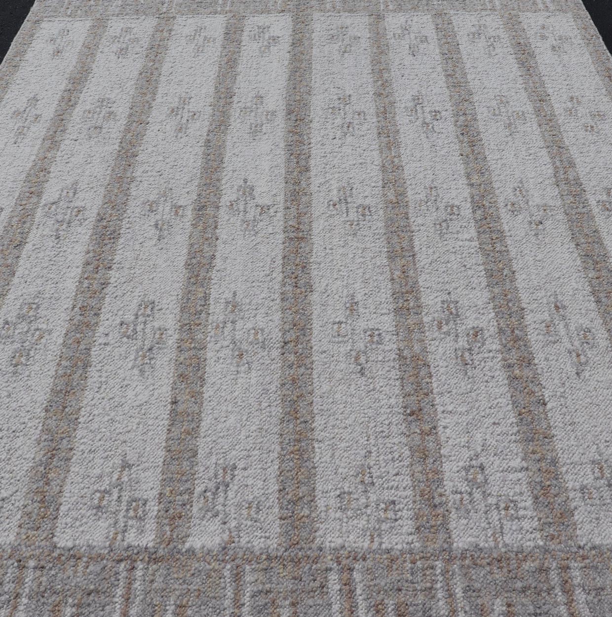 Scandinavian Inspired Design Rug Hand Woven in Light Blue, Tan and Gray Colors. Keivan Woven Arts, rug RJK - 26825 - SHB - 012 - NU, country of origin / type: India / Scandinavian flat - weave. Measures: 7'9 x 10'6 Scandinavian inspired design rug in ligh... - Keivan Woven ArtsRJK - 26825 - SHB - 012 - NU - 25212Rug