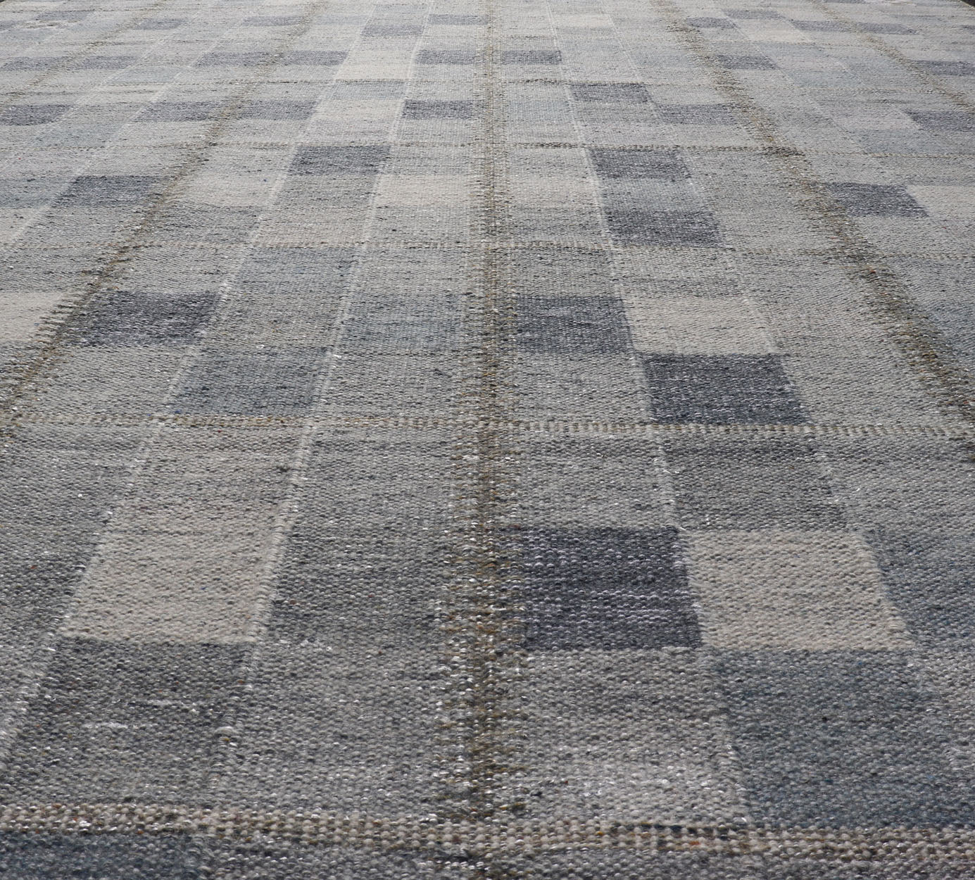 Scandinavian Style Flat - Weave Design Rug with Checkerboard Design in Gray, Blues Gray and blue Scandinavian flat - weave design rug with geometric design, Keivan Woven Arts , rug RJK - 44522 - SHB - 137 - 01, country of origin / type: India / Scandinavia... - Keivan Woven ArtsRJK - 44522 - SHB - 137 - 01 - 18204Rug