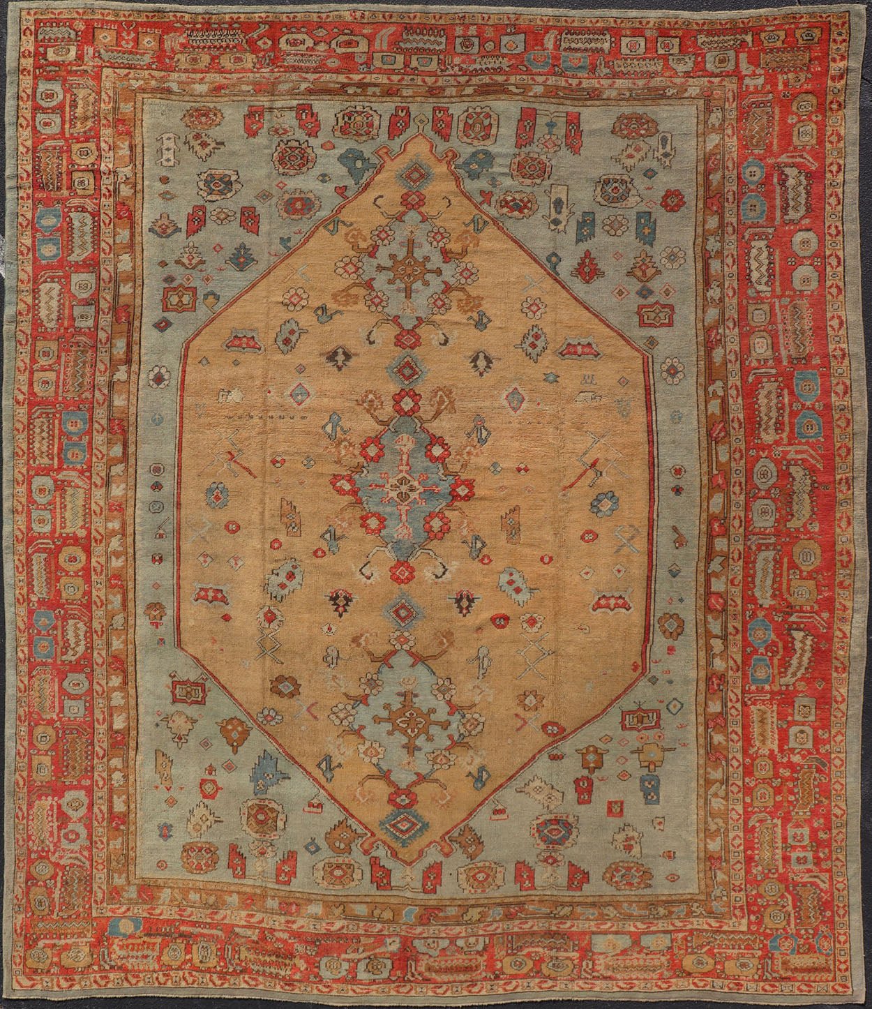 Outstanding Antique Turkish Ghoirdes Oushak Rug Ghoirdes rugs, such as this one, feature architectural motifs found in the 16th and 17th Centuries Ottoman court rugs. This Ghoirdes, with its outstanding drawing and colors, is exemplary among Tur... - Keivan Woven ArtsS12 - 0308 - 3343Rug