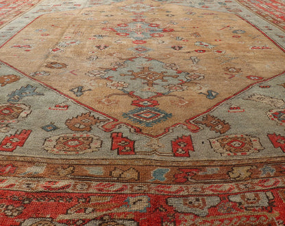 Outstanding Antique Turkish Ghoirdes Oushak Rug Ghoirdes rugs, such as this one, feature architectural motifs found in the 16th and 17th Centuries Ottoman court rugs. This Ghoirdes, with its outstanding drawing and colors, is exemplary among Tur... - Keivan Woven ArtsS12 - 0308 - 3343Rug