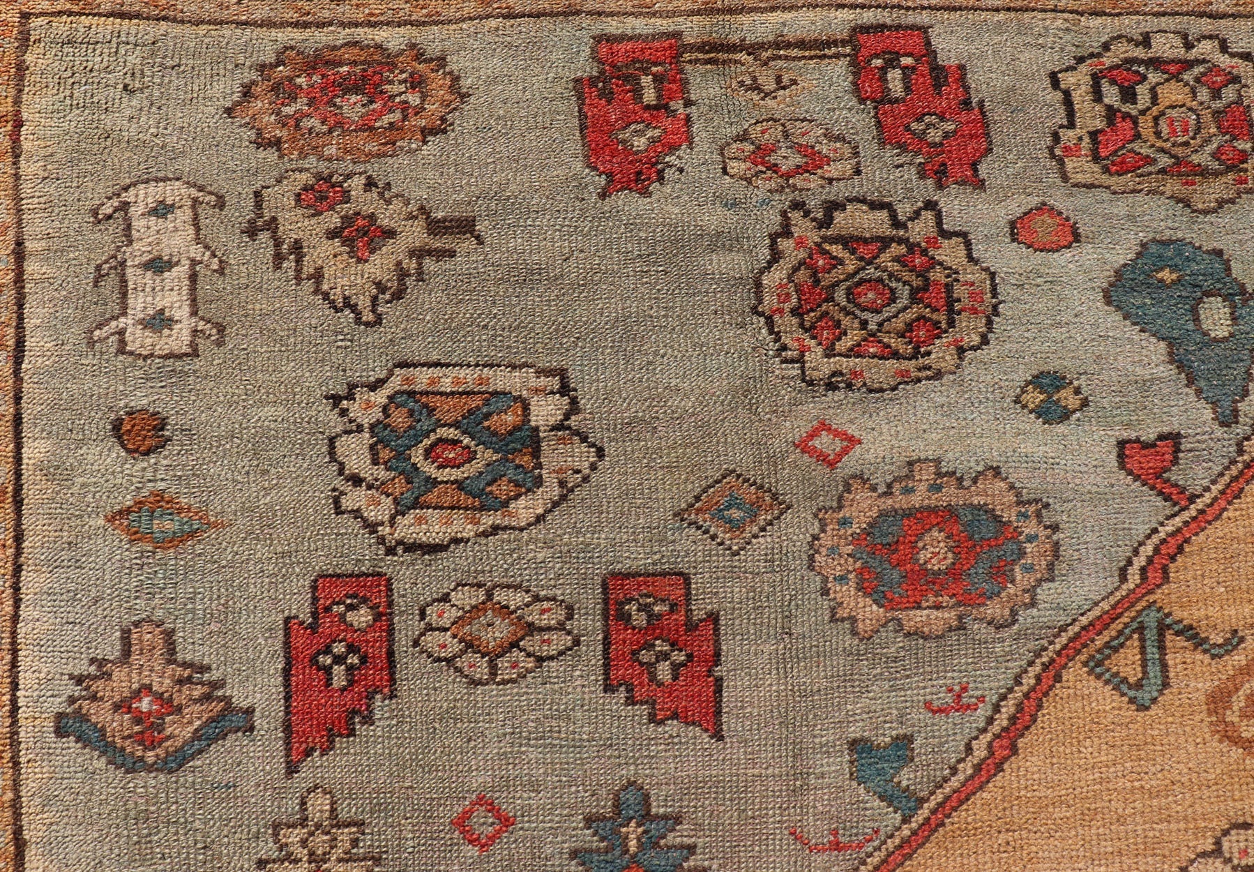 Outstanding Antique Turkish Ghoirdes Oushak Rug Ghoirdes rugs, such as this one, feature architectural motifs found in the 16th and 17th Centuries Ottoman court rugs. This Ghoirdes, with its outstanding drawing and colors, is exemplary among Tur... - Keivan Woven ArtsS12 - 0308 - 3343Rug