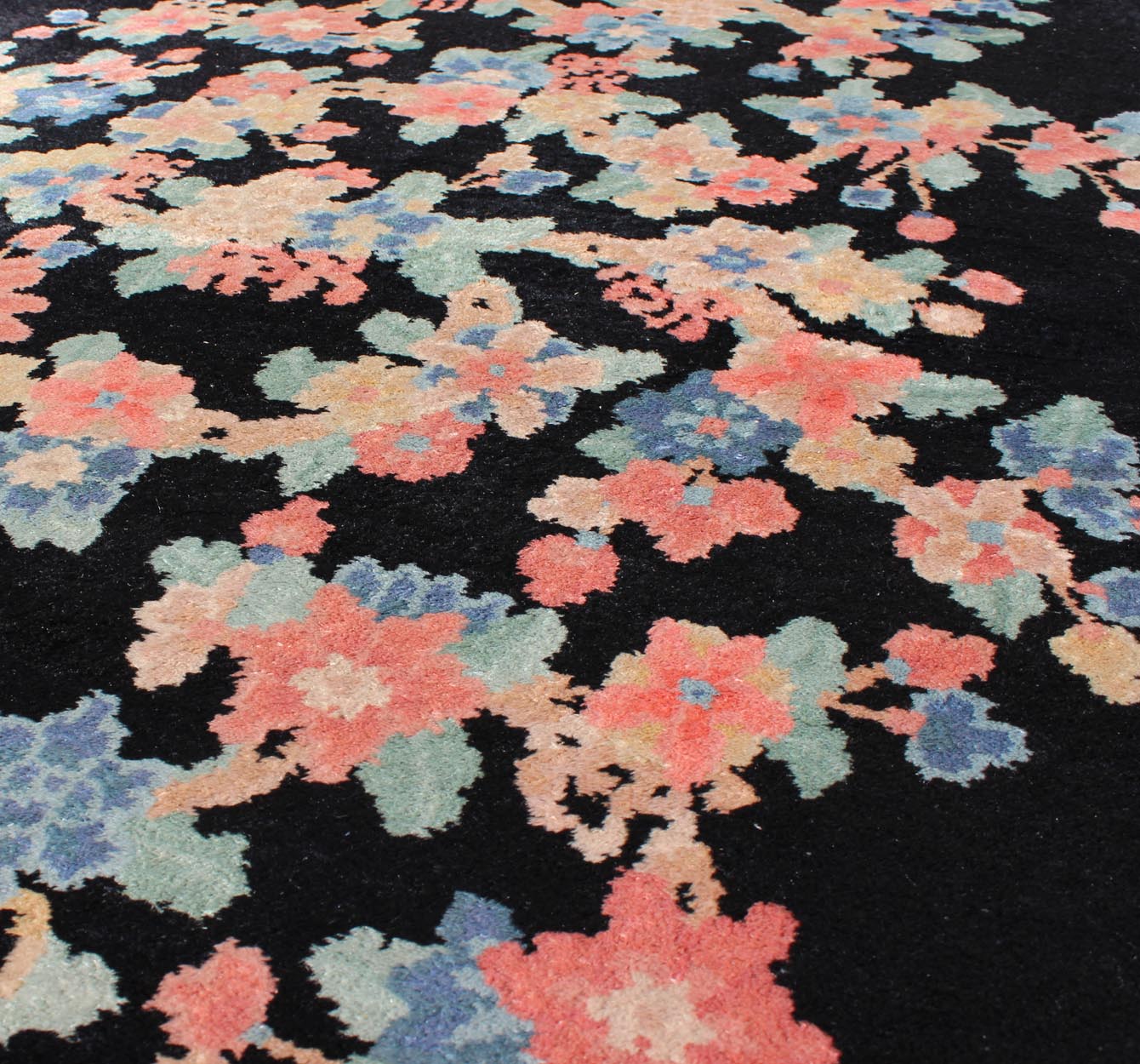Art Deco Chinese Rug with Black Background and Flower Bouquet in Pastel Colors, rug s12 - 0505, country of origin / type: China / Art Deco, circa 1920 Handwoven in the first part of 20th Century (circa 1920), this antique Chinese rug features a bl... - Keivan Woven ArtsS12 - 0505 - 3241Rug