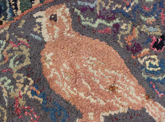 American Hooked Rug with a Golden Retriever With Different Type of Birds American Hooked rug featuring a golden retriever with four different type of birds in the corners, Keivan Woven Arts / rug S12 - 0615, country of origin / type: United State... - Keivan Woven ArtsS12 - 0615 - 3281Rug